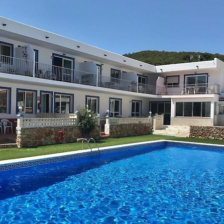 Apartamentos Cana Sofia Cala Llonga  Eksteriør billede