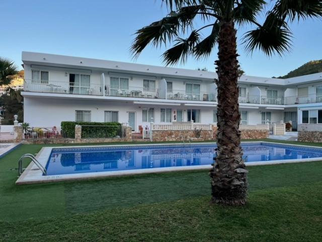Apartamentos Cana Sofia Cala Llonga  Eksteriør billede
