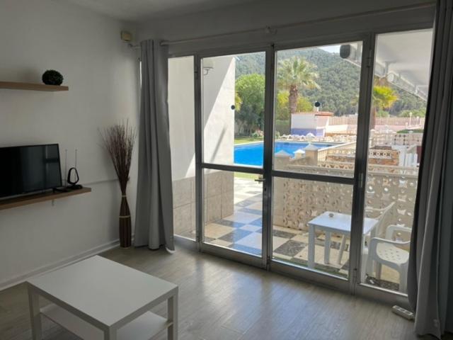 Apartamentos Cana Sofia Cala Llonga  Værelse billede