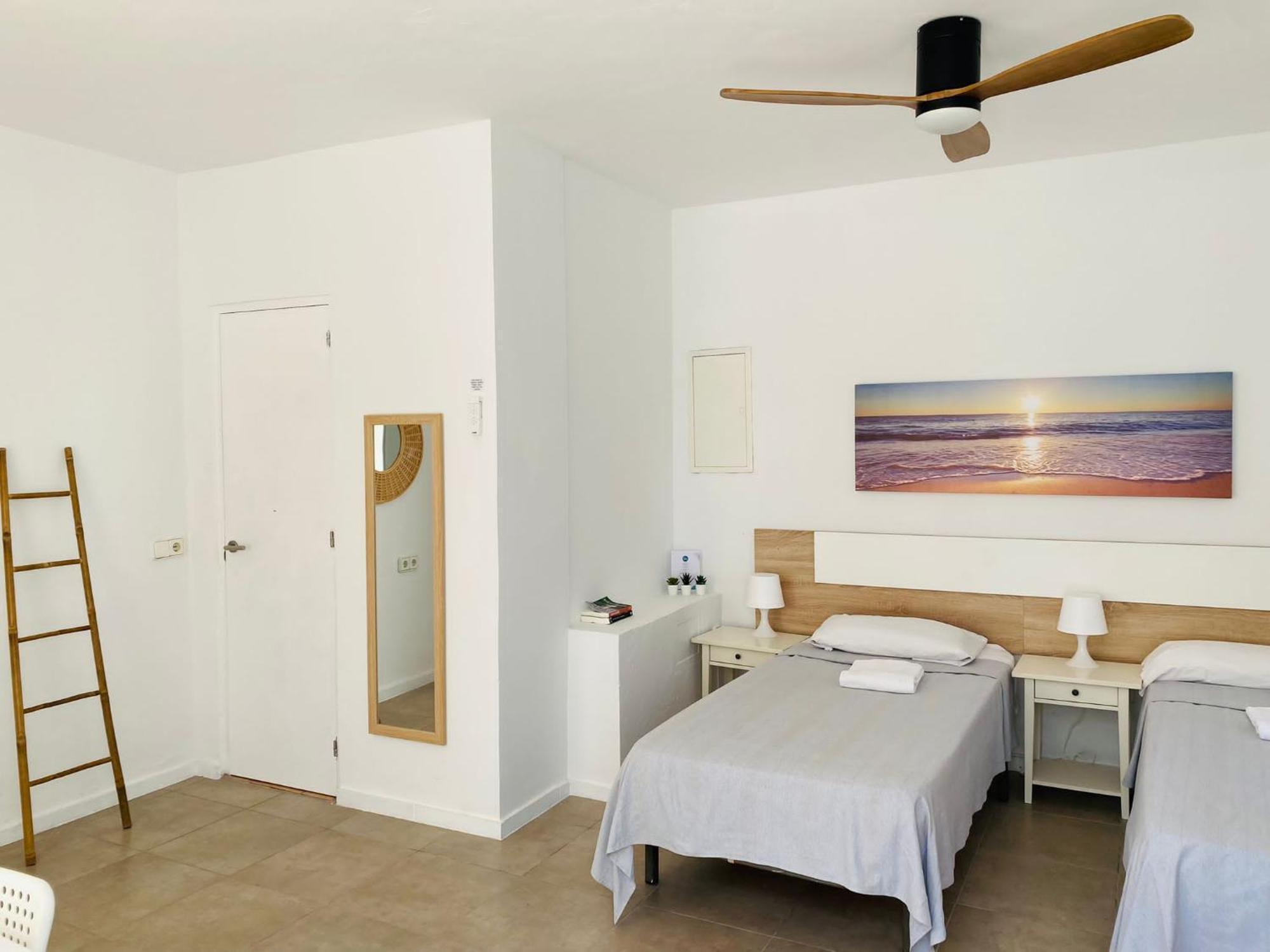 Apartamentos Cana Sofia Cala Llonga  Eksteriør billede